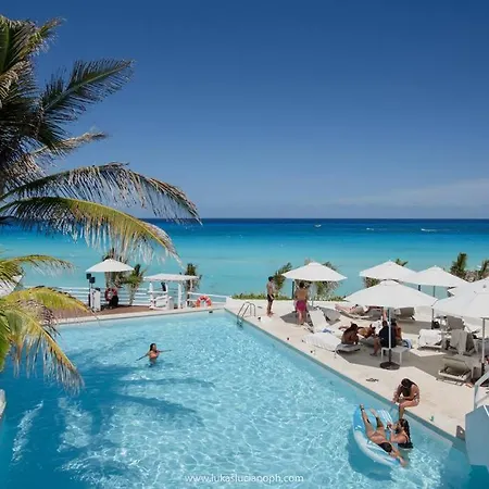 Exclusive Studio On The Beach, Minimalist, Gym, Pool, Jacuzzi, Balcony Cancun Exterior photo